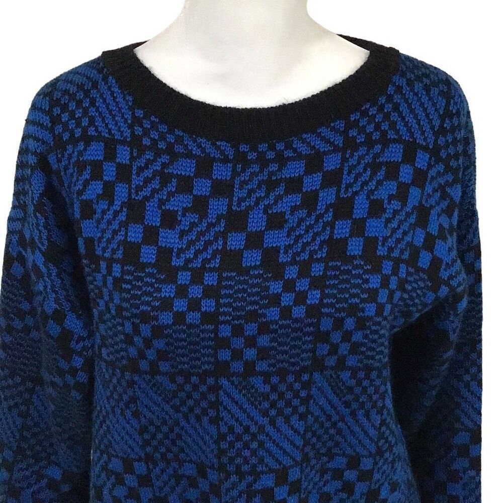 Sweater, Stitch by Stitch Womens Tunic Sweater, size Small, Blue and Black Geome